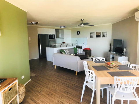 Sanctuary Beach Resort - Goulburn Accommodation 3
