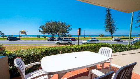 Sandrift Beachfront Apartments - Goulburn Accommodation 1