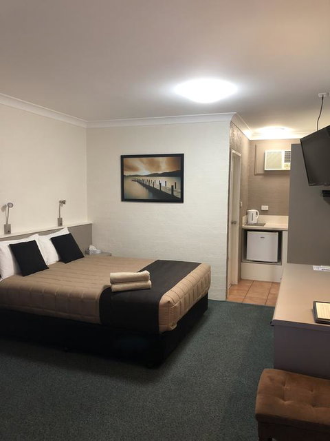 Sapphire City Motor Inn - Goulburn Accommodation 1