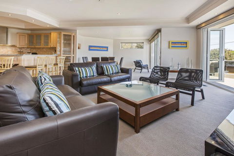 SEA GRANGE - MORNINGTON - Goulburn Accommodation 3