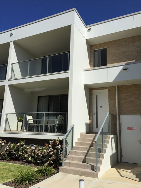 SEA-ESTA - Goulburn Accommodation 3