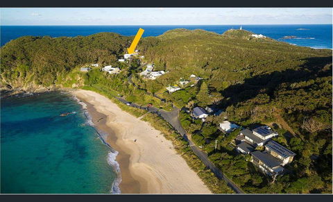 Seal Rocks Beach House ....Sugarloaf - Goulburn Accommodation 1
