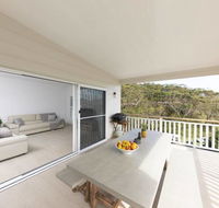Seal Rocks Beach House ....Sugarloaf - Goulburn Accommodation