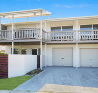Seascape - Lennox Head - Goulburn Accommodation