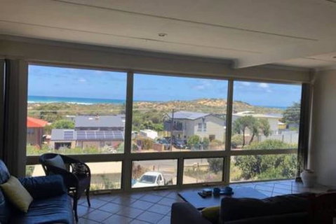 Sensational Ocean Views Only 200m Goolwa Beach - Goulburn Accommodation 1