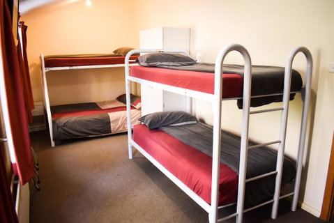 Slumberjacks Inn (formerly Cooroona) - Goulburn Accommodation 0