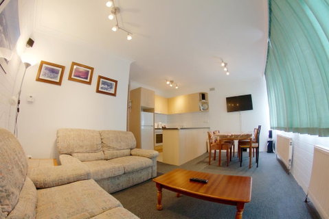 Snow Ski Apartments 05 - Goulburn Accommodation 1
