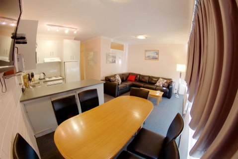 Snow Ski Apartments 28 - Goulburn Accommodation 2