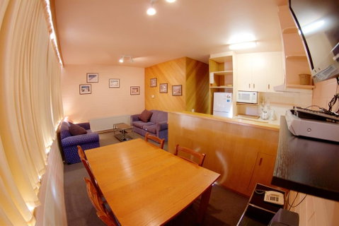 Snow Ski Apartments 29 - Goulburn Accommodation 2