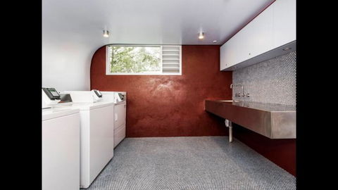 Soho Chic Apartment - Goulburn Accommodation 1