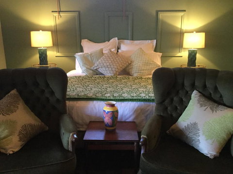 Spa Suite In Stephanies Homestead - Goulburn Accommodation 0