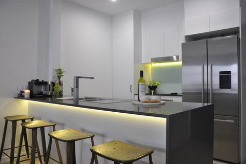 Spacious 2 Bed 2 Bath Unit - LUMA APARTMENTS - Goulburn Accommodation 2