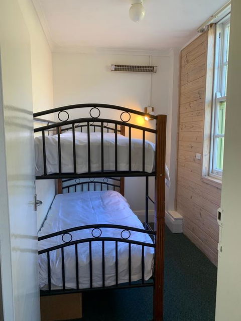 Sponars Chalet - Goulburn Accommodation 3