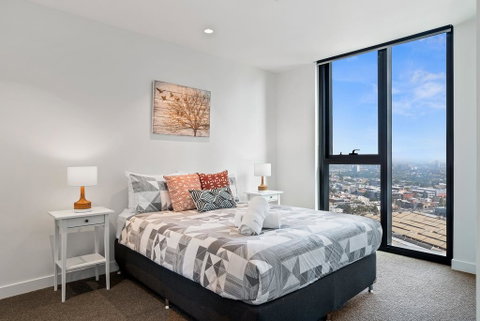Studio# On EQ Tower - Goulburn Accommodation 3