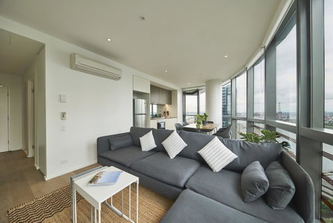 STUNNING 2 BED 2 BATH STYLISH UNIT // FREE PARKING - Goulburn Accommodation 3