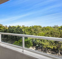 Super Convenient Apartment with Garden Views - Goulburn Accommodation