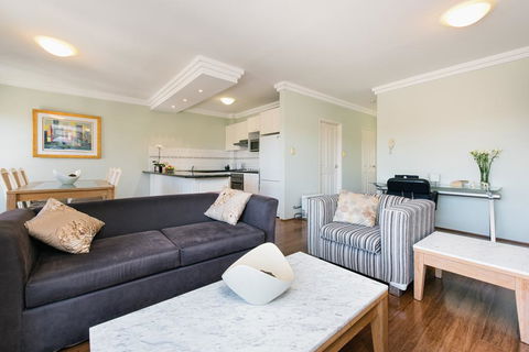 SYDNEY INNER CITY SANCTUARY - Free Parking - Goulburn Accommodation 3