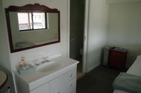 T's Resort & Motel - Goulburn Accommodation 1
