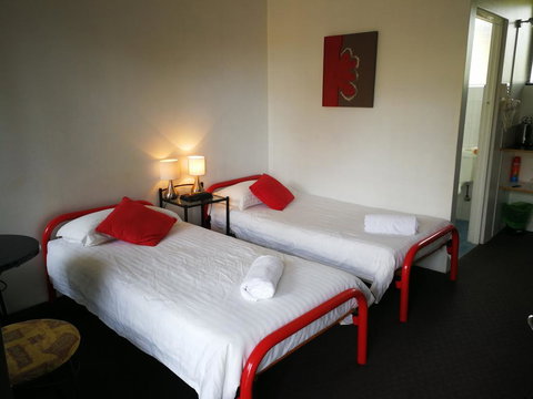 Tamar Cove Motel - Goulburn Accommodation 3