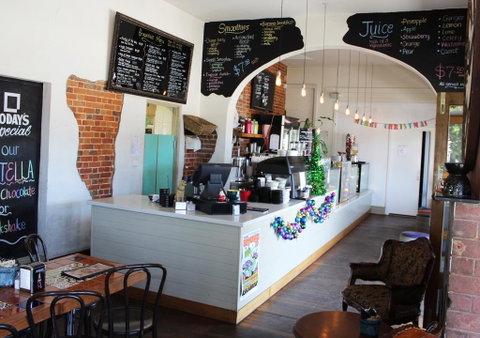 The Astor Hotel Motel - Goulburn Accommodation 3
