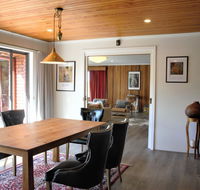 The Hobart Entrance - Goulburn Accommodation