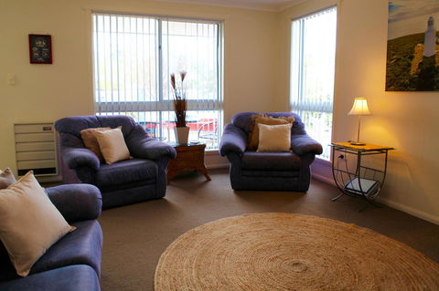 Sails On Port Sorell Boutique Apartments - Goulburn Accommodation 2