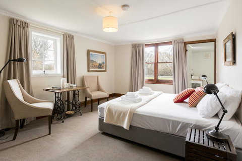 Ratho Farm - Goulburn Accommodation 0