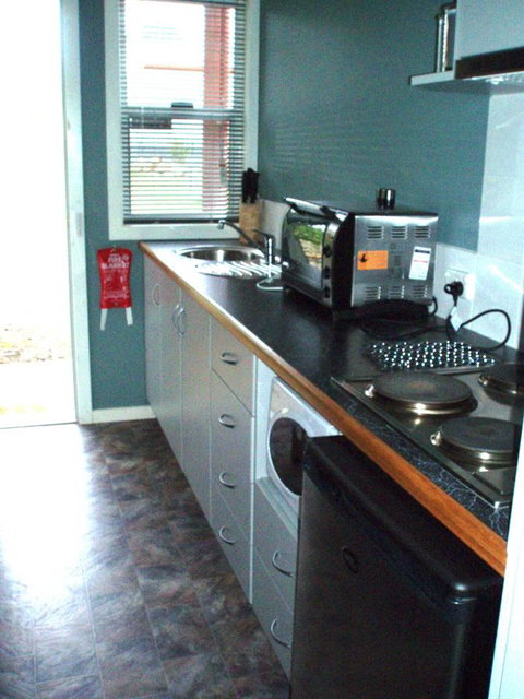 Highland Cabins And Cottages At Bronte Park - Goulburn Accommodation 19