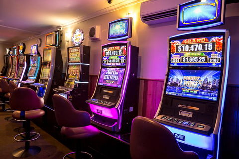 Edgewater Hotel - Goulburn Accommodation 1