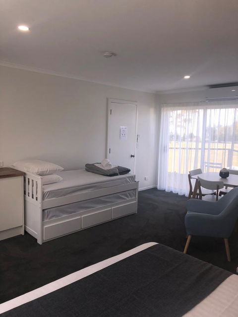 Orford Blue Waters Hotel - Goulburn Accommodation 30