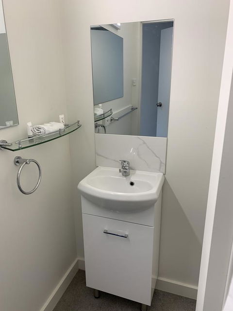 Orford Blue Waters Hotel - Goulburn Accommodation 5