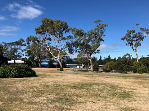 Orford Blue Waters Hotel - Goulburn Accommodation 11