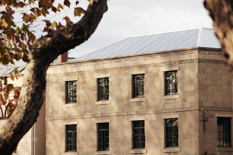 Moss Hotel - Goulburn Accommodation 1