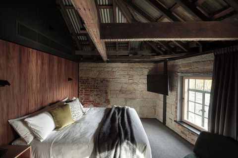 Moss Hotel - Goulburn Accommodation 10