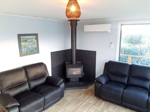 Ocean View Cottage - Goulburn Accommodation 13