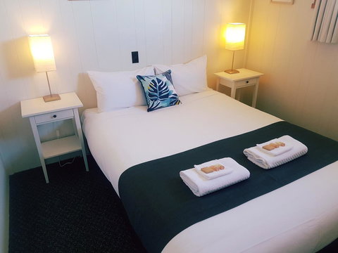 Ocean View Cottage - Goulburn Accommodation 5