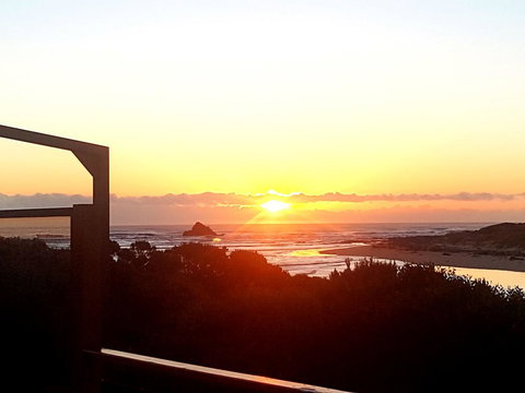 Ocean View Cottage - Goulburn Accommodation 9