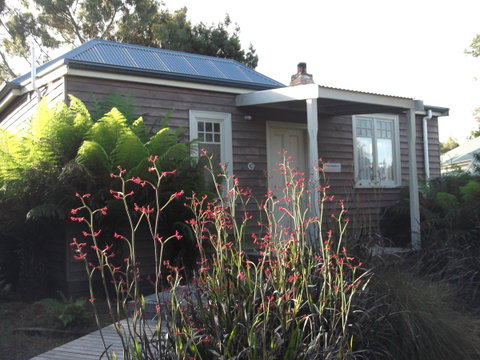 Tramway Cottage - Goulburn Accommodation 0