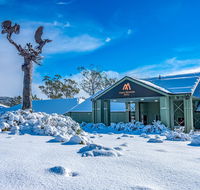 Cradle Mountain Hotel - Goulburn Accommodation