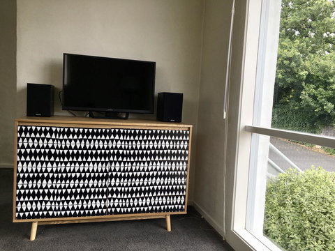 4 At 8 Townhouse Newcastle St - Goulburn Accommodation 11