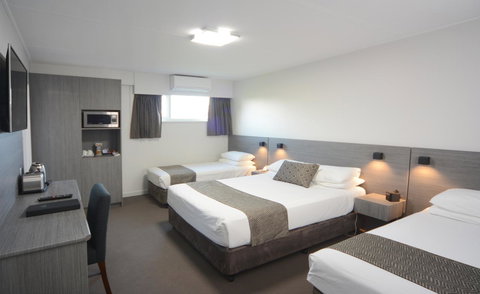 Bridge Hotel - Goulburn Accommodation 1