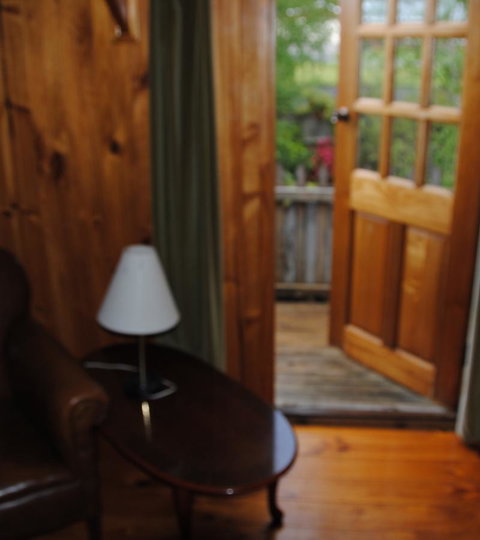 The Wombat Cottage - Goulburn Accommodation 8