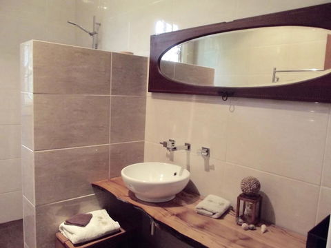 Eden Orchard & Farmstay - Goulburn Accommodation 9