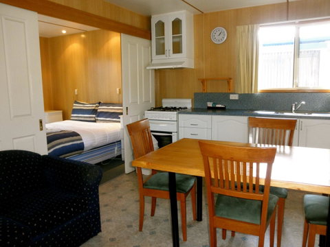 Strahan Beach Tourist Park - Goulburn Accommodation 4