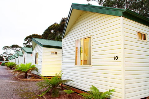 Strahan Beach Tourist Park - Goulburn Accommodation 0