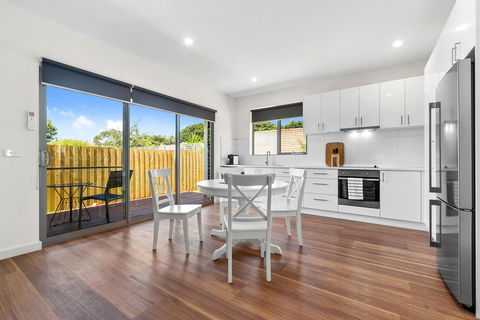 Rosewater Townhouses Dromana - Goulburn Accommodation 9