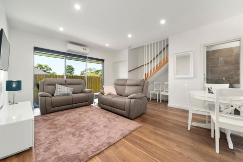 Rosewater Townhouses Dromana - Goulburn Accommodation 14