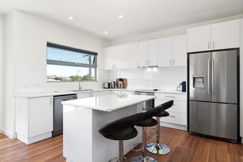 Rosewater Townhouses Dromana - Goulburn Accommodation 23