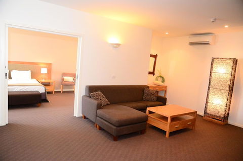 Mornington Hotel - Goulburn Accommodation 36
