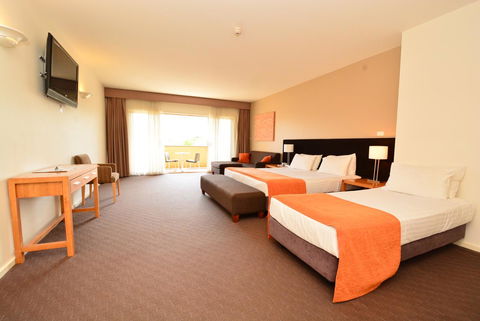 Mornington Hotel - Goulburn Accommodation 2